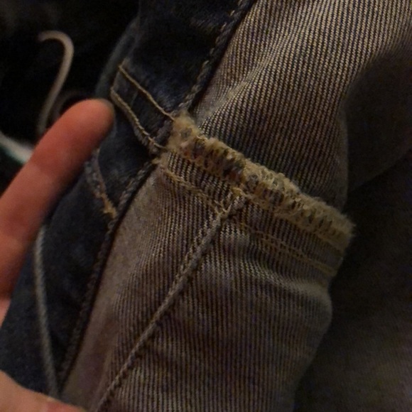 Tura by Vince Camuro Jean Jacket - Picture 6 of 7